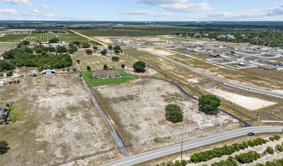 887 N CROOKED LAKE Dr, Babson Park, FL 33827 - 4 Beds, 3 Bath