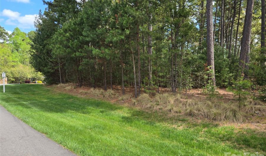 137 Heron Bay Dr 1B, Badin Lake, NC 28127 - 0 Beds, 0 Bath