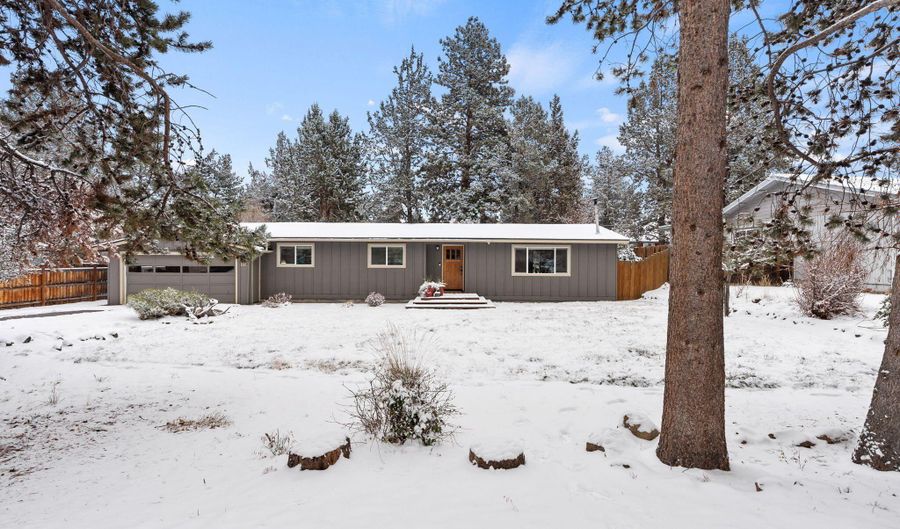 110 SE Craven Rd, Bend, OR 97702 - 3 Beds, 2 Bath