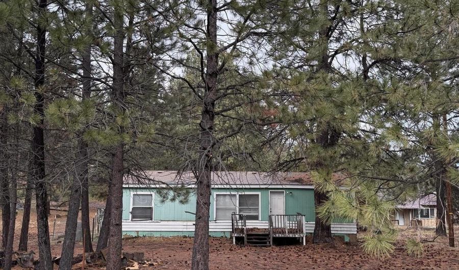 19112 Baker Rd, Bend, OR 97702 - 3 Beds, 2 Bath