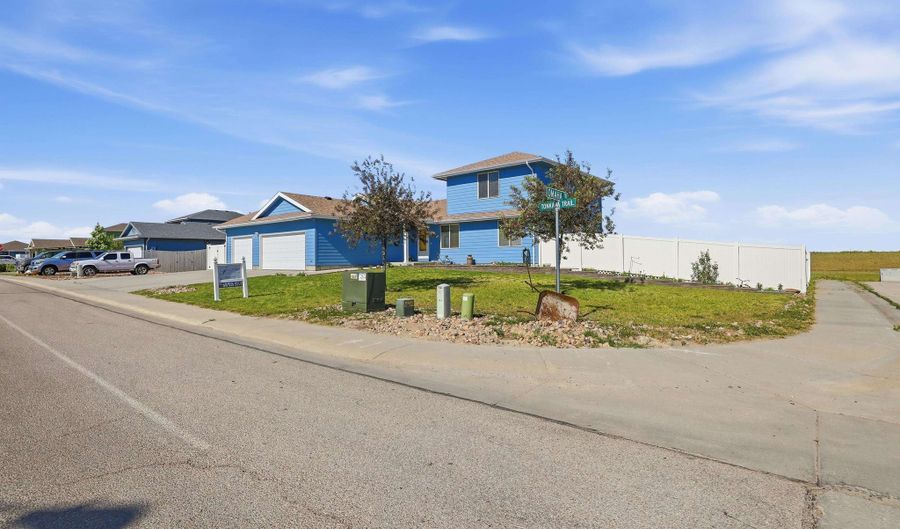 5601 Tonkawa Trl, Bar Nunn, WY 82601 - 5 Beds, 4 Bath