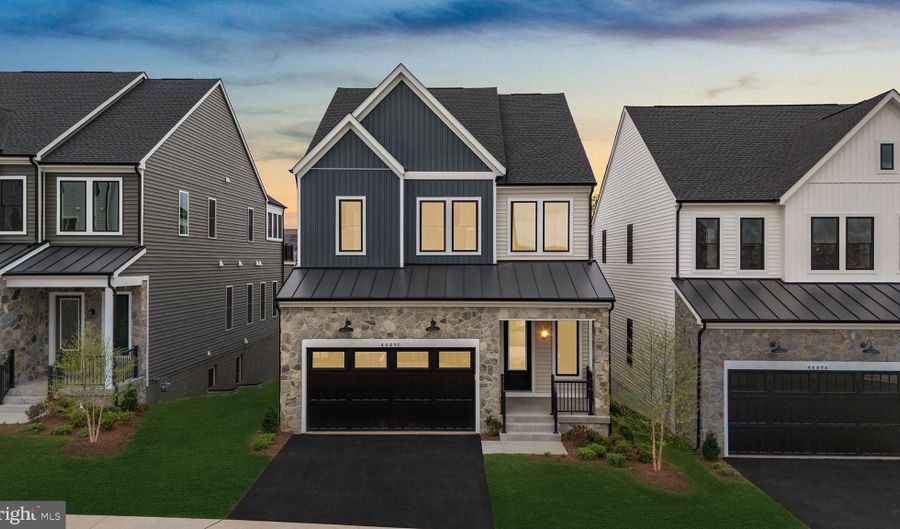 44490 COALPORT Ter, Ashburn, VA 20147 - 4 Beds, 4 Bath