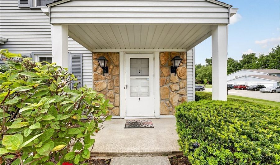 3437 Beaver Trl D, Aurora, OH 44202 - 2 Beds, 1 Bath