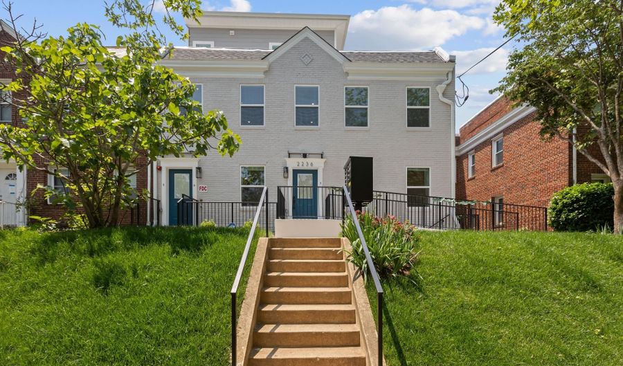 2236 40TH St NW FIVE, Washington, DC 20007 - 2 Beds, 1 Bath