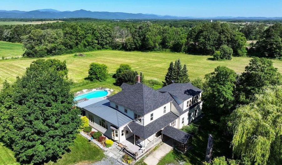 1104 Grandey Rd, Addison, VT 05491 - 5 Beds, 2 Bath