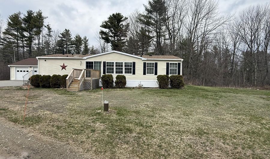 5 Freedom Ln, Belfast, ME 04915 - 3 Beds, 2 Bath