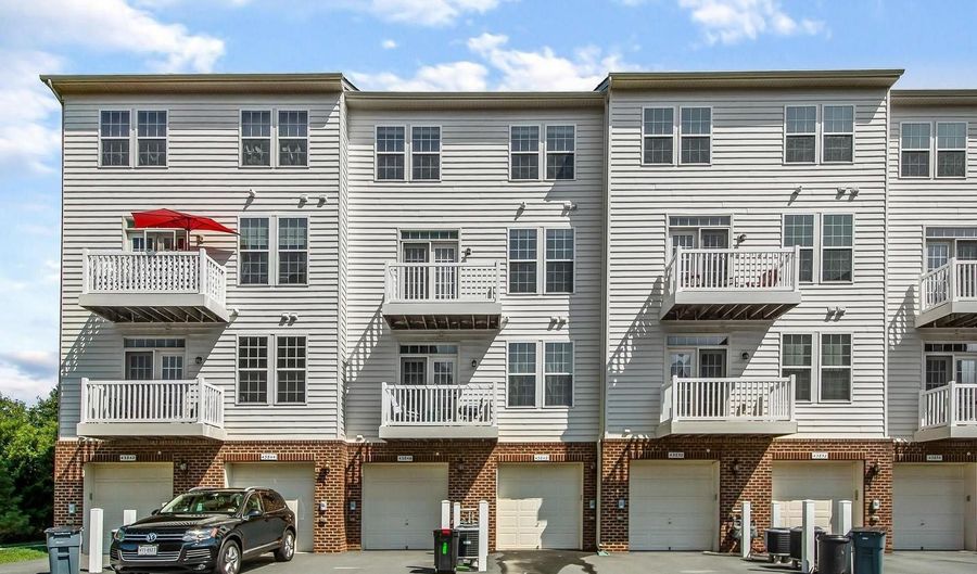 43848 ARTSMITH Ter, Ashburn, VA 20147 - 3 Beds, 3 Bath