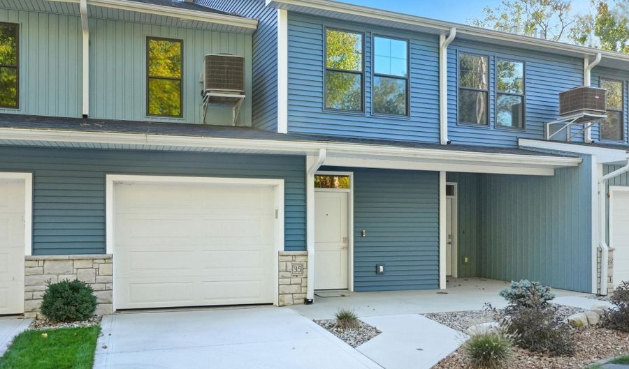 35 Lane 345 Crooked Lk, Angola, IN 46703 - 2 Beds, 3 Bath