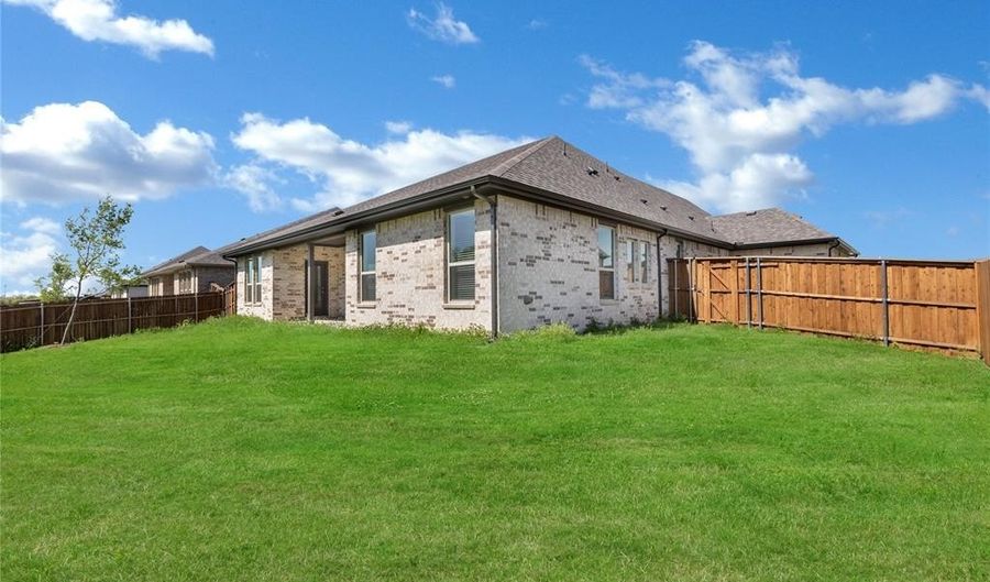 316 Forest Hill Ln, Anna, TX 75409 - 4 Beds, 3 Bath