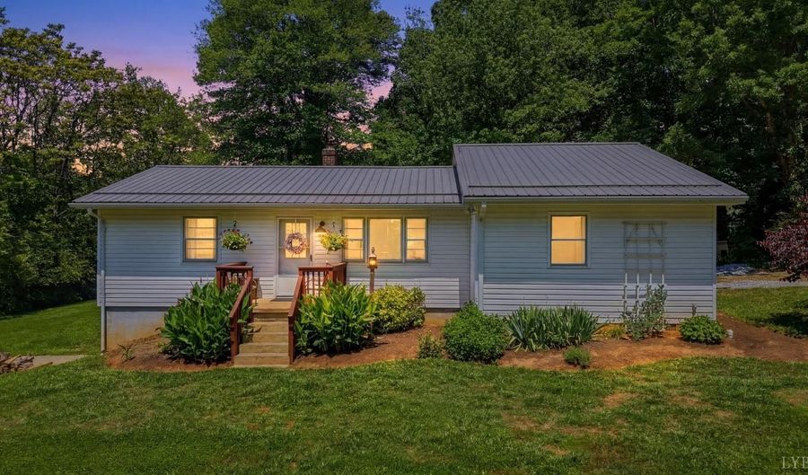 1321 Boxwood Farm Rd, Amherst, VA 24521 - 3 Beds, 3 Bath