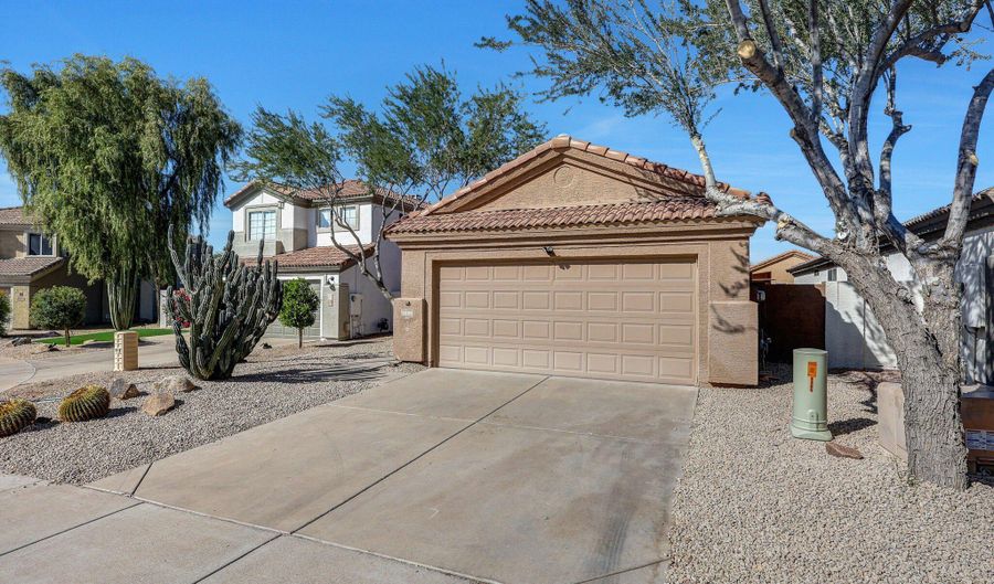4308 E Milton Dr, Cave Creek, AZ 85331 - 3 Beds, 2 Bath