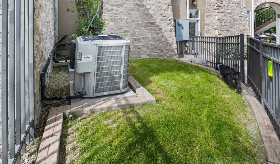 820 N EAGLE Vw, Alpine, UT 84004 - 5 Beds, 7 Bath