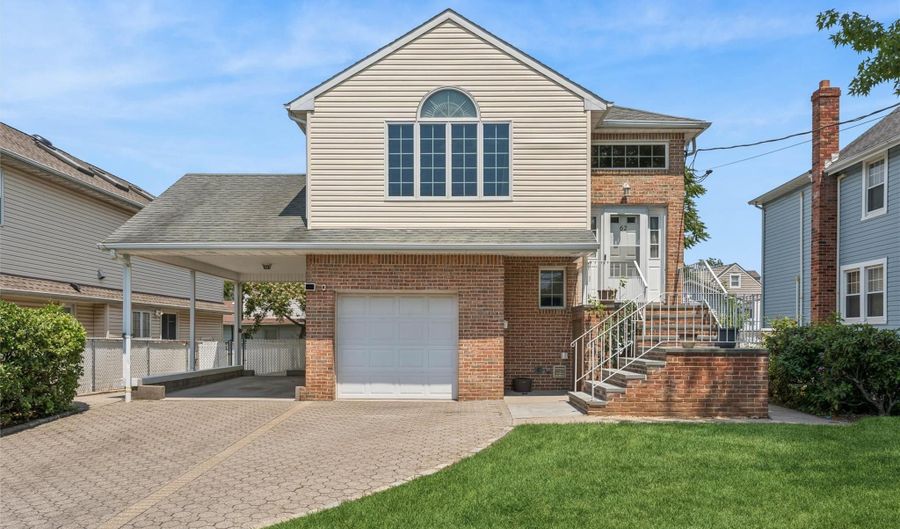 62 Crosby Ave, Albertson, NY 11507 - 4 Beds, 2 Bath