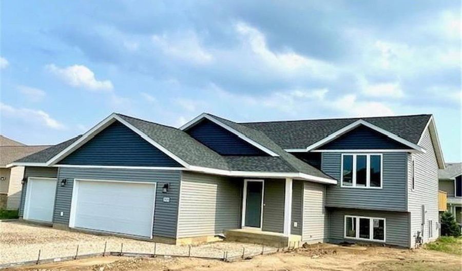 905 24th Ave NW, Austin, MN 55912 - 4 Beds, 2 Bath