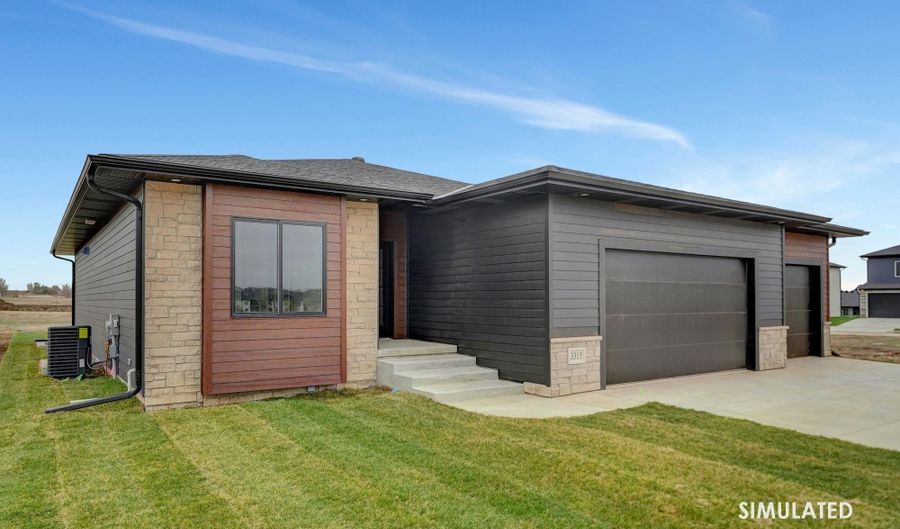 725 Courtyard Ct, Ashland, NE 68003 - 2 Beds, 3 Bath