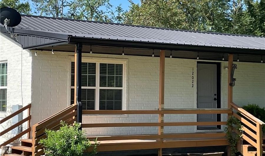 12022 Farrar Rd, Bentonville, AR 72713 - 3 Beds, 2 Bath