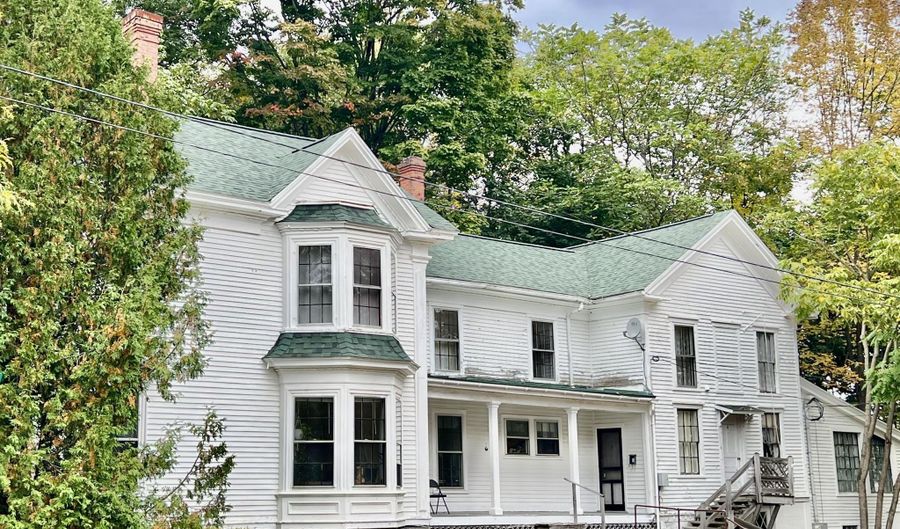 102 Congress St, Belfast, ME 04915 - 5 Beds, 0 Bath