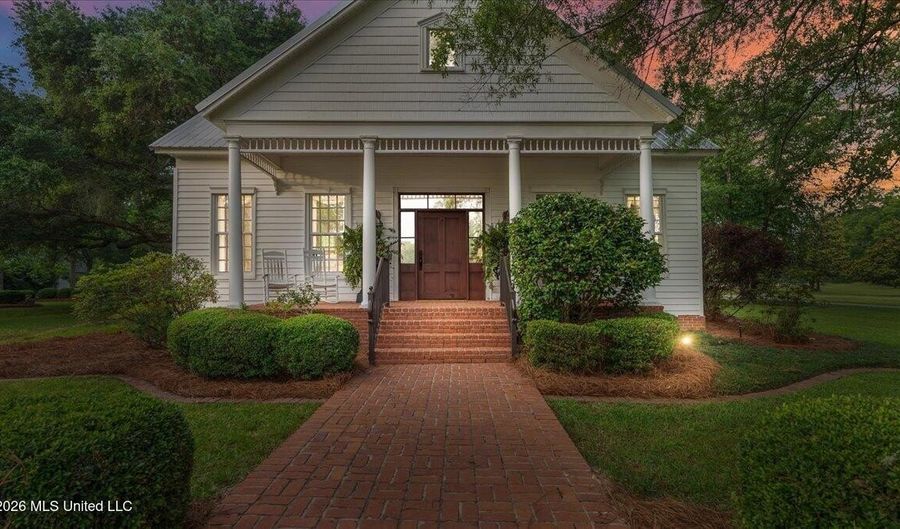 3826 Mississippi 18, Brandon, MS 39042 - 6 Beds, 5 Bath