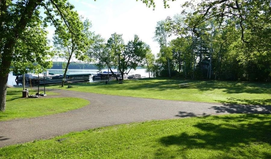822 138th St 34, Amery, WI 54001 - 3 Beds, 1 Bath