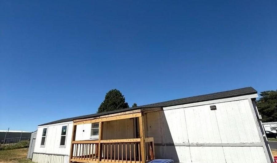 448 W Hwy 26 #1, Blackfoot, ID 83221 - 3 Beds, 2 Bath