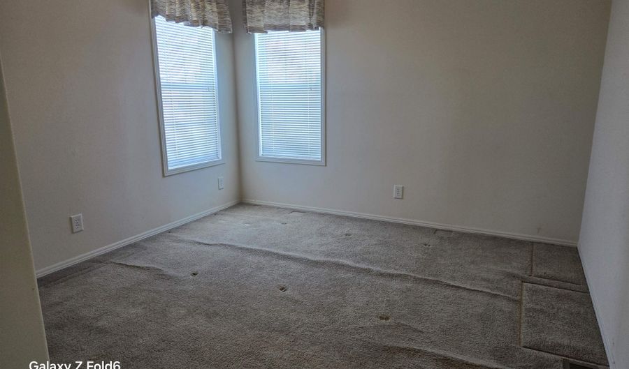524 E Sixth St, Big Piney, WY 83113 - 3 Beds, 2 Bath