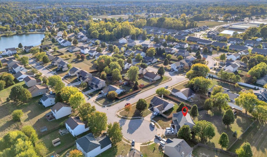 958 Kitner Ave, Avon, IN 46123 - 4 Beds, 3 Bath