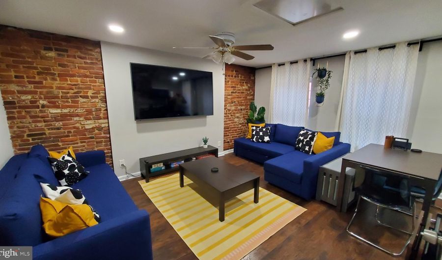 244 S EXETER St 3, Baltimore, MD 21202 - 1 Beds, 1 Bath