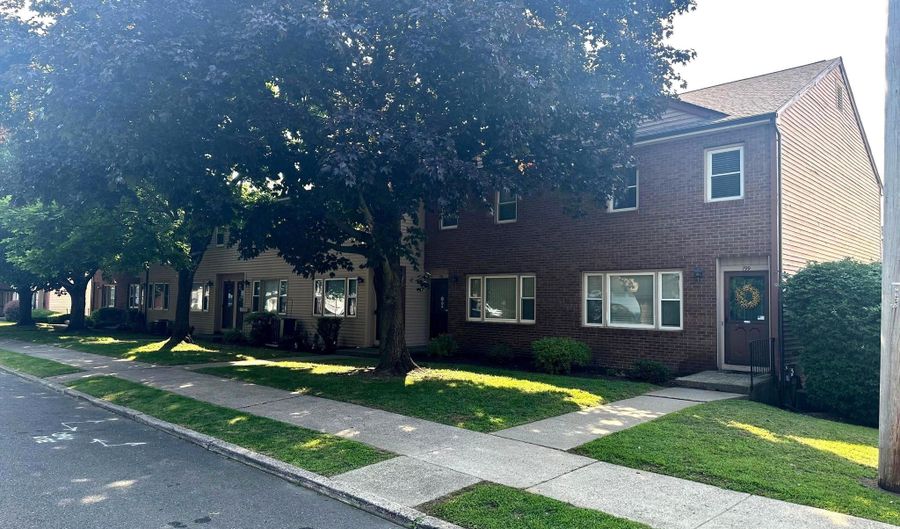 799 Garfield Ave 799, Bridgeport, CT 06606 - 2 Beds, 2 Bath