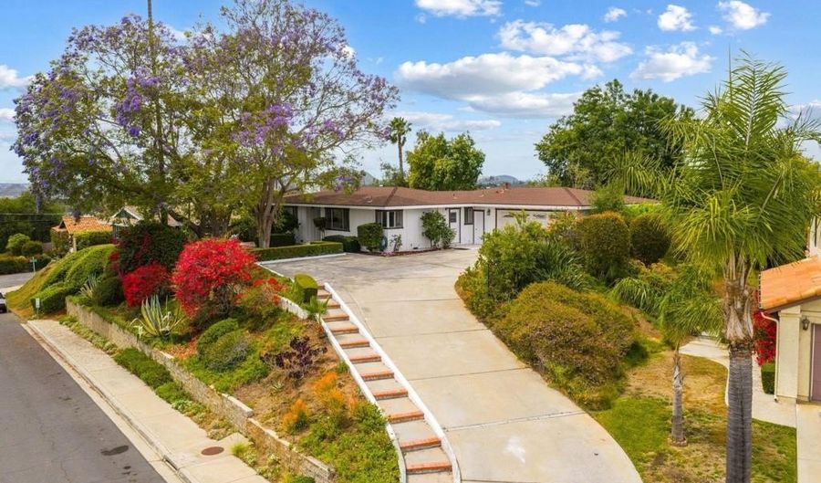 2029 Ginny Ln, Escondido, CA 92025 - 3 Beds, 2 Bath