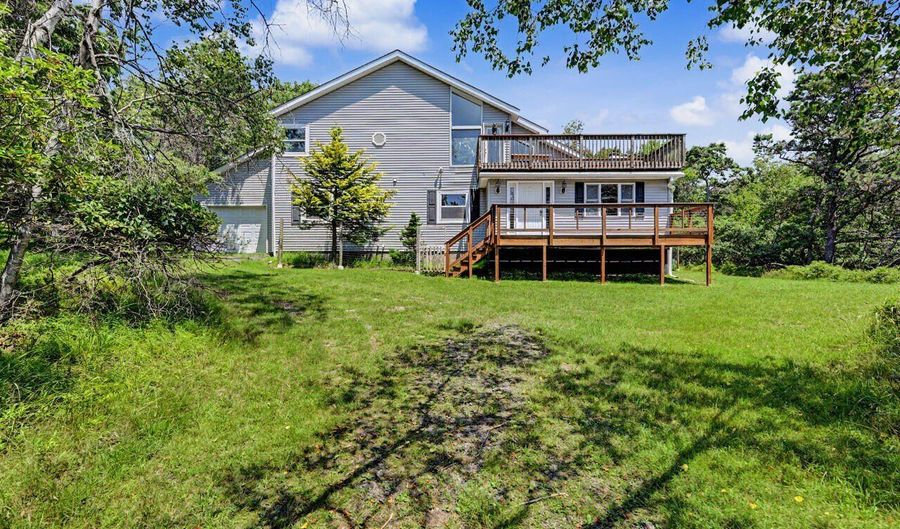 114 Claremont Dr, Albrightsville, PA 18210 - 3 Beds, 2 Bath