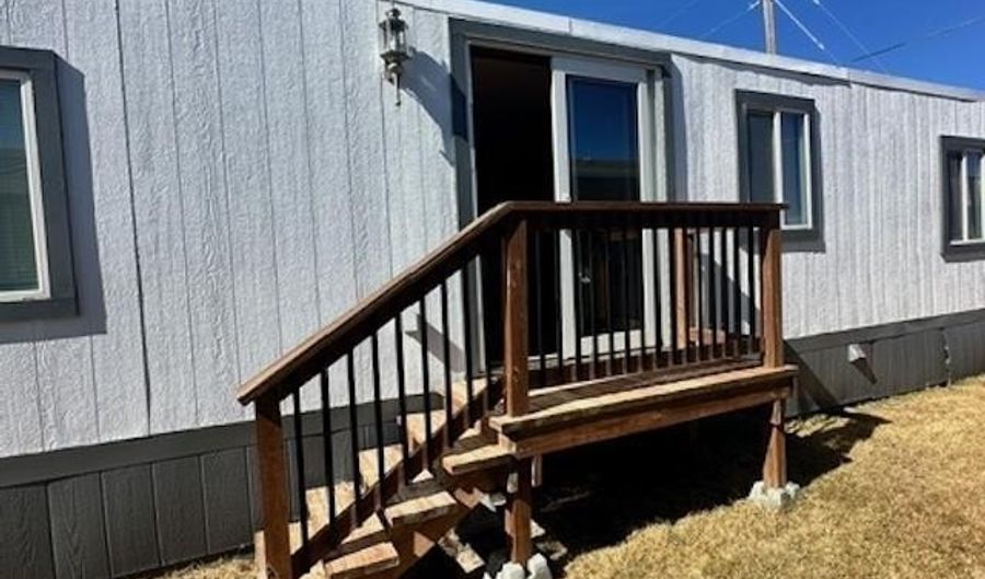 719 ARTESIAN Rd 41, Cheyenne, WY 82007 - 2 Beds, 2 Bath