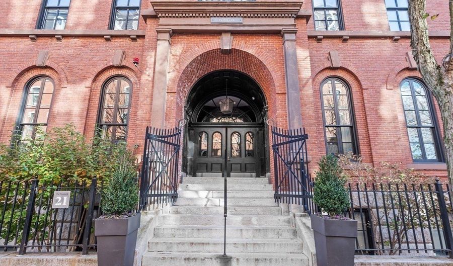 21 Father Francis Gilday 309, Boston, MA 02118 - 1 Beds, 2 Bath