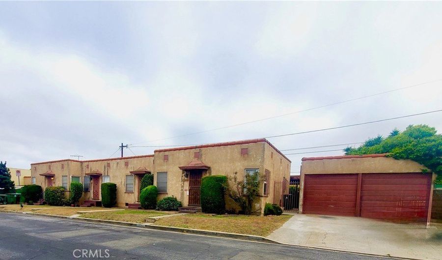 3420 W 78th, Los Angeles, CA 90043 - 2 Beds, 4 Bath