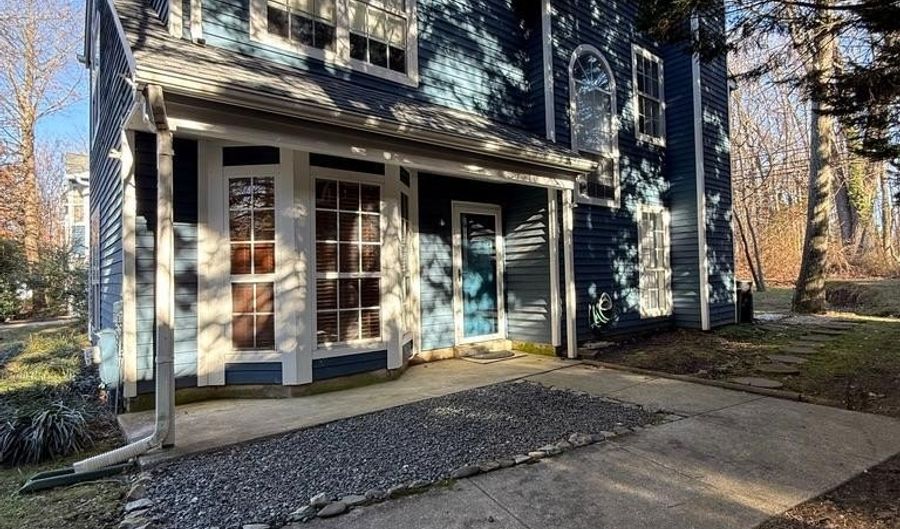 937 BREAKWATER Dr, Annapolis, MD 21403 - 3 Beds, 3 Bath