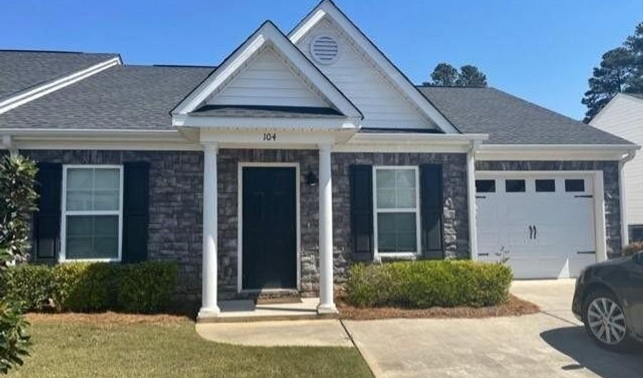 104 York Way, Augusta, GA 30909 - 2 Beds, 2 Bath