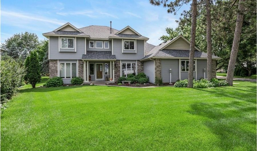 13942 Ivywood St NW, Andover, MN 55304 - 5 Beds, 4 Bath