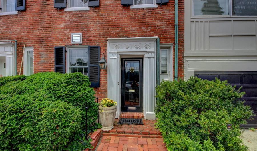 1356 27TH St NW, Washington, DC 20007 - 2 Beds, 3 Bath