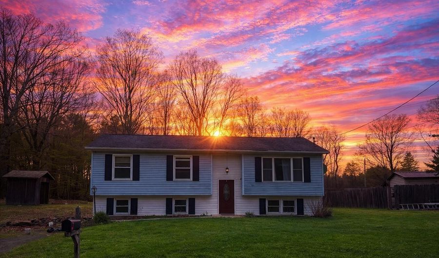 40 Cathy Jo Pl, Accord, NY 12404 - 3 Beds, 2 Bath