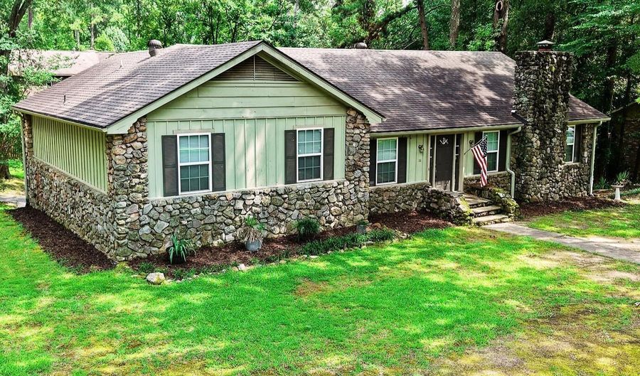 1 Ivy Cir, Arkadelphia, AR 71923 - 6 Beds, 4 Bath