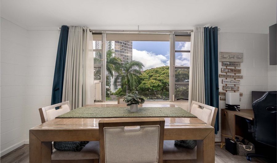 98-1034 Moanalua Rd 4-303, Aiea, HI 96701 - 2 Beds, 2 Bath
