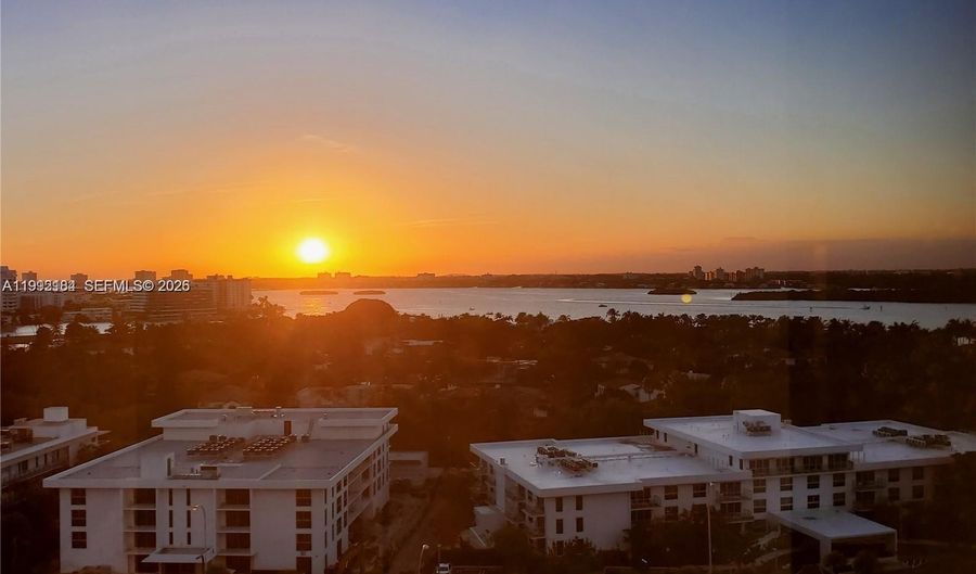 10275 Collins Ave 523, Bal Harbour, FL 33154 - 2 Beds, 2 Bath