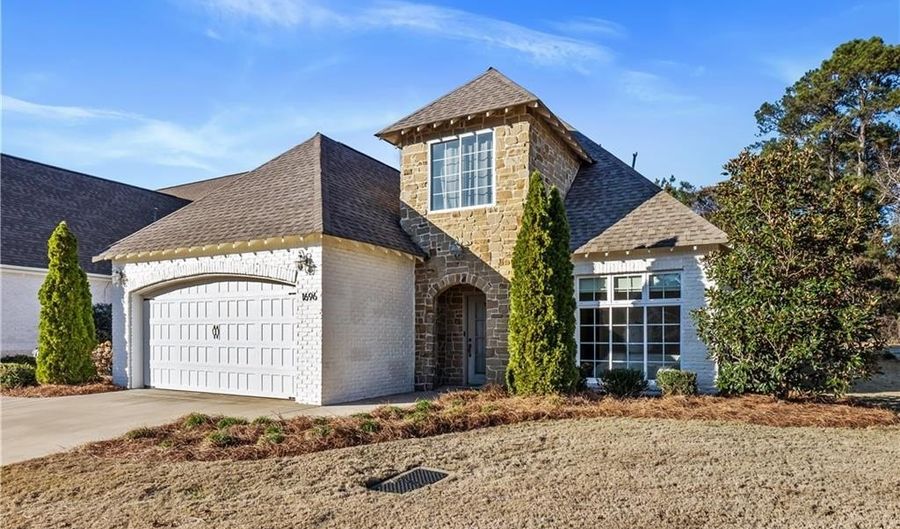 1696 OVERHILL Ct, Auburn, AL 36830 - 4 Beds, 3 Bath