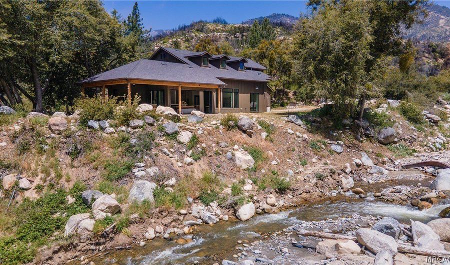 38948 Seven Oaks Rd, Angelus Oaks, CA 92305 - 4 Beds, 4 Bath