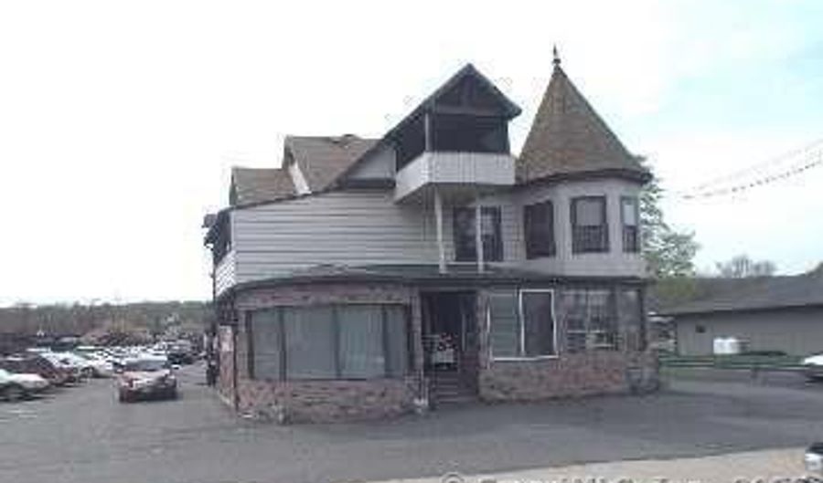 1469 Thomaston Ave, Waterbury, CT 06704 - 0 Beds, 1 Bath