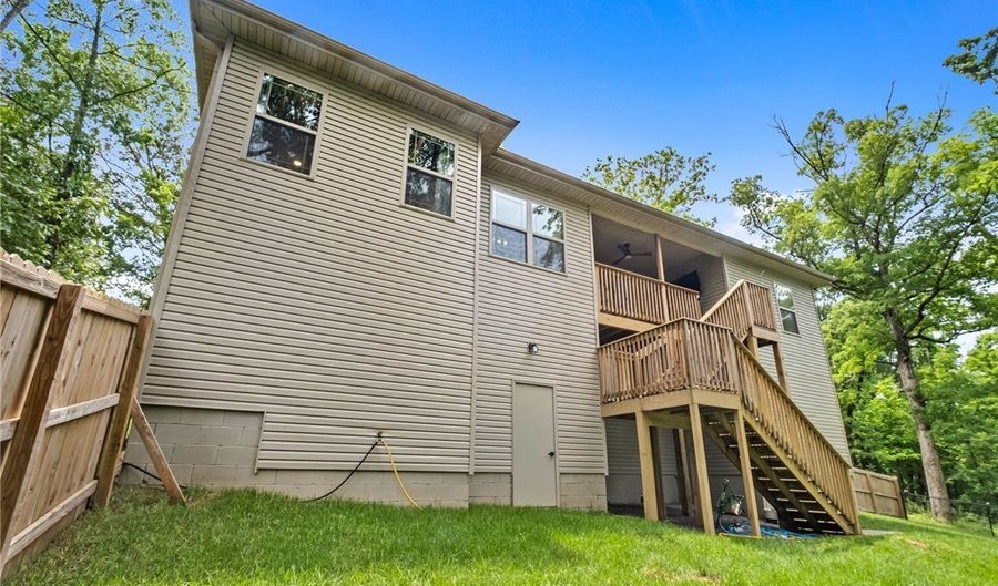 2 Stanhope Ln, Bella Vista, AR 72715 - 3 Beds, 2 Bath