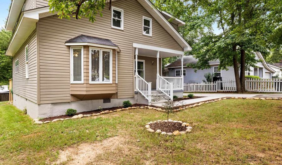 300 Strickland Ave, Anderson, SC 29625 - 3 Beds, 2 Bath