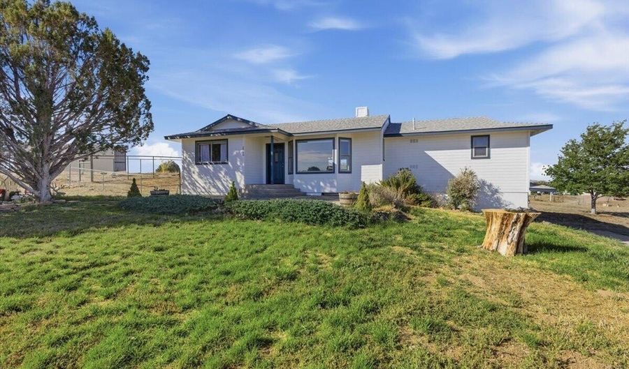 2950 W Road 2 N, Chino Valley, AZ 86323 - 4 Beds, 3 Bath