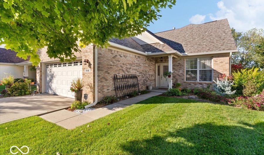 7916 Apalachee Dr, Indianapolis, IN 46217 - 3 Beds, 3 Bath