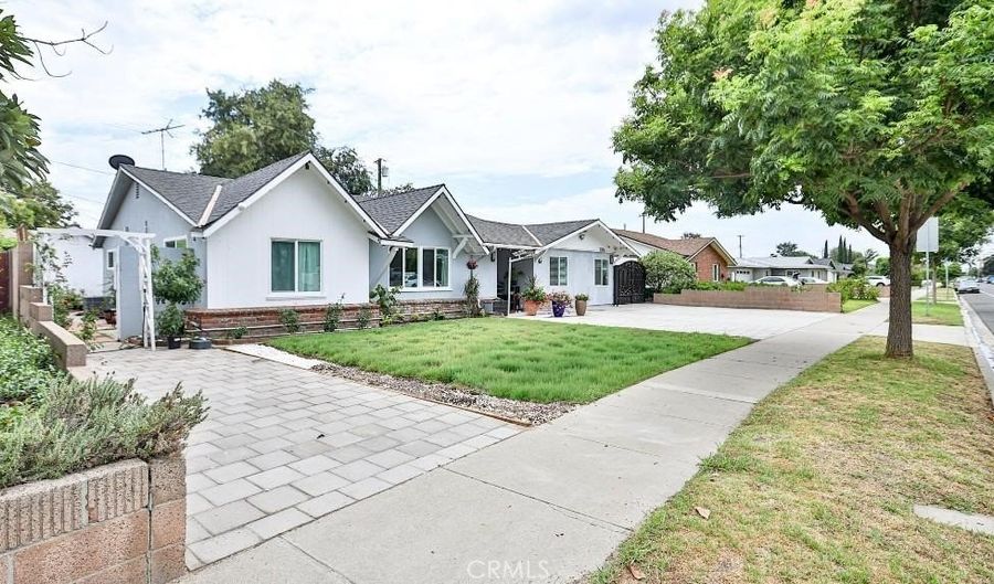 2026 W Orange, Anaheim, CA 92804 - 4 Beds, 3 Bath