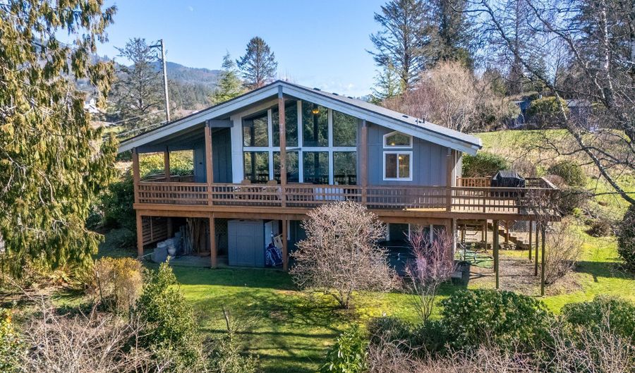 6755 MCCOY Ave, Bay City, OR 97107 - 5 Beds, 3 Bath